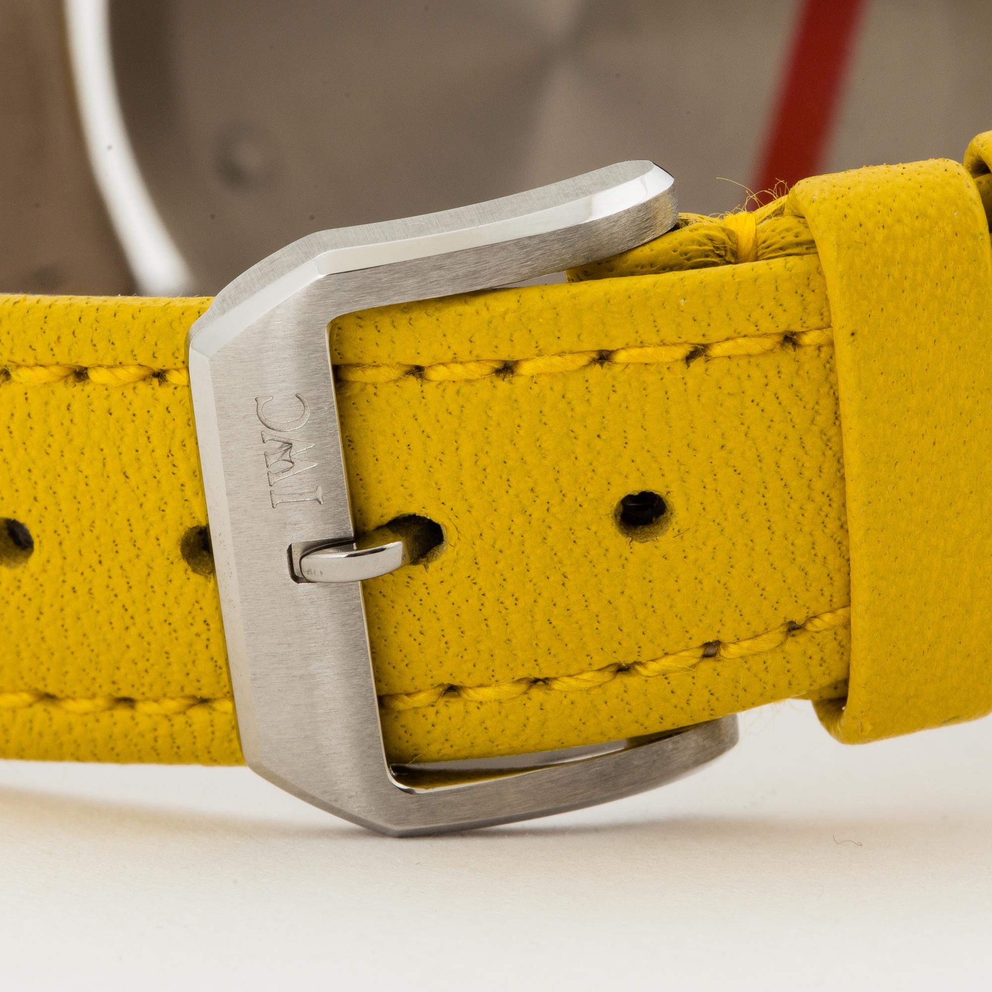 IWC, Mark XII Saab, "Mellow Yellow", armbandsur, 36 mm.
