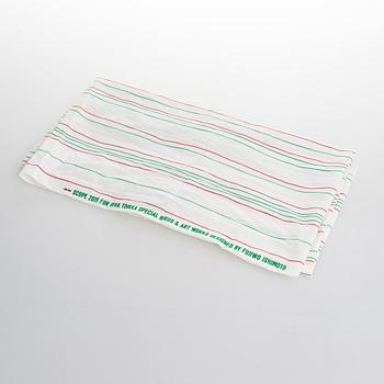 Oiva Toikka, A glass bird, signed Oiva Toikka IITTALA SCOPE 2019 142/500.