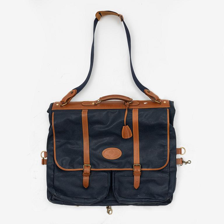 Mulberry, a blue scotch grain garment bag.