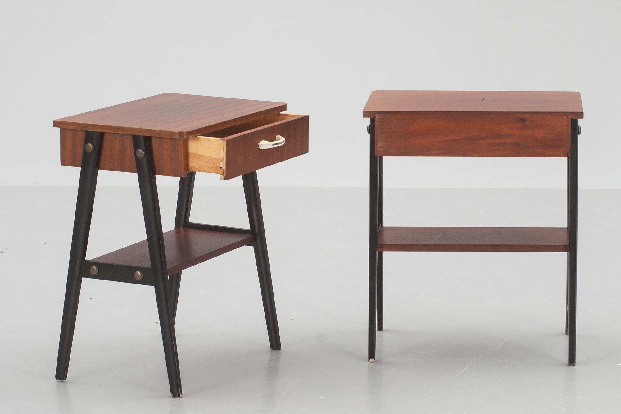 SÄNGBORD, ett par, 1950/60-tal.
