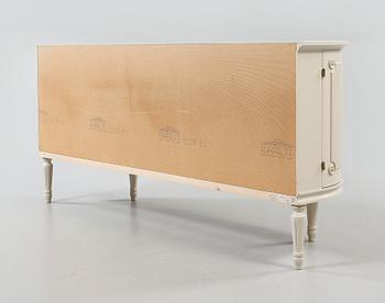 SIDEBOARD, gustaviansk stil, 1900-talets andra hälft.