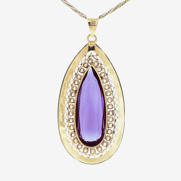 Necklace 18K and 14K gold with faceted synthetic purple sapphire.