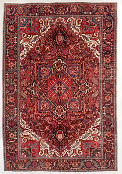 Carpet, semi-antique Ahar, Northwest Iran, approx. 405 x 300 cm.