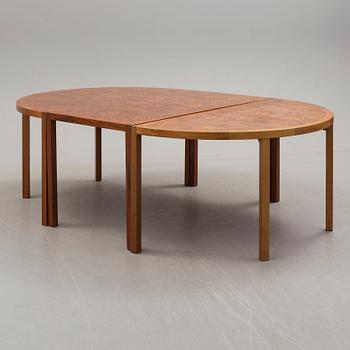 A 1995 three piece table from Gärsnäs.