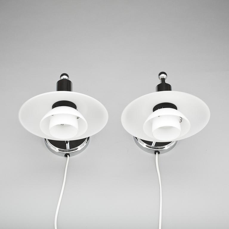 VÄGGLAMPOR, "PH 2/1" Poul Henningsen, för Louis Poulsen, Danmark.
