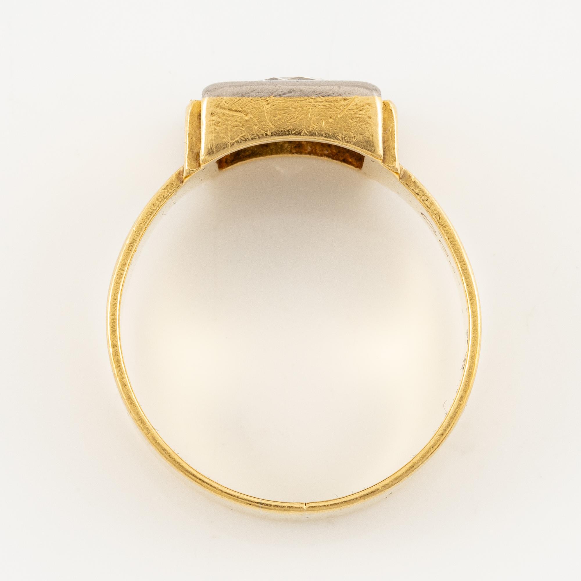 Wiwen Nilsson, Wiwen Nilsson, a ring, 18K gold with a round brilliant-cut diamond, Lund 1964.