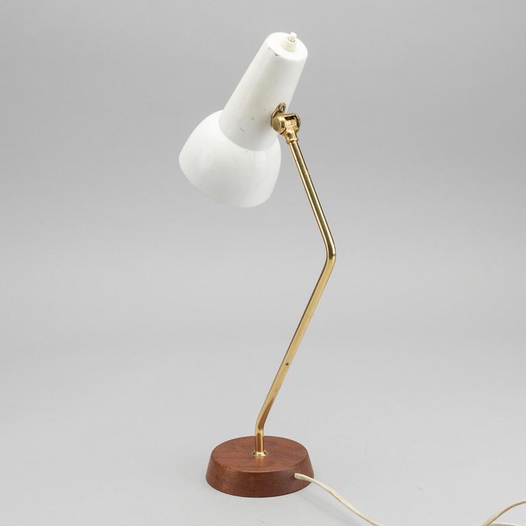 AN EWÅ TABLE LAMP.