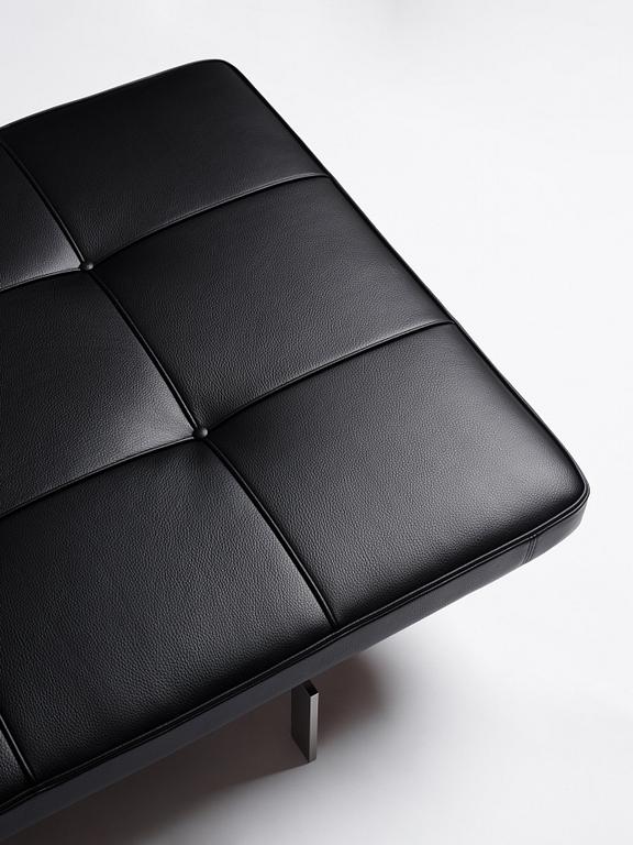 Poul Kjaerholm, "Pk-80", dagbädd, Fritz Hansen, Danmark, 2019.