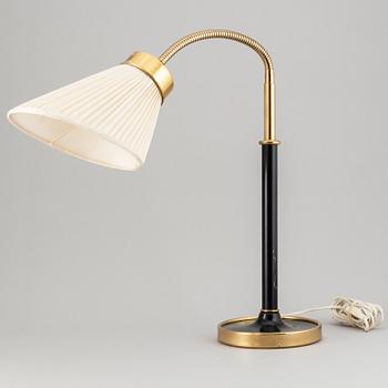 JOSEF FRANK, bordslampa, modell 2434, Svenskt Tenn.