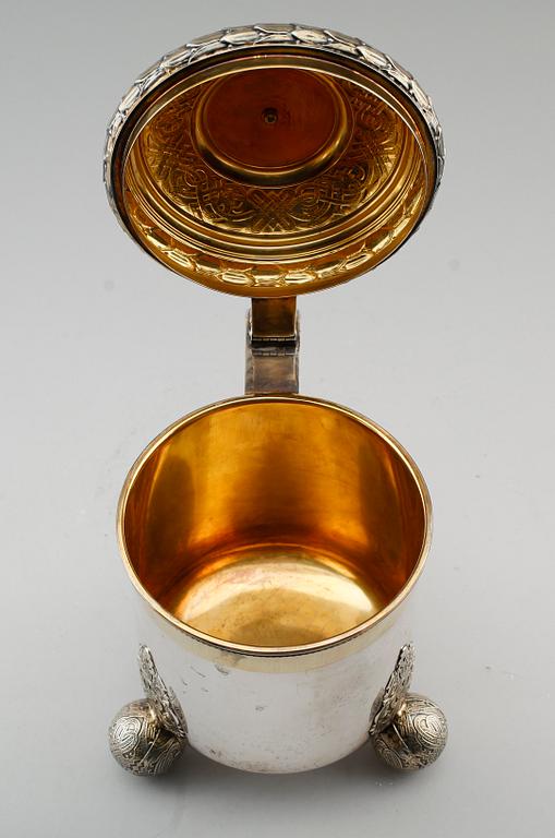 DRYCKESKANNA, silver, CG Hallberg, Stockholm 1949. Vikt ca 1216 g.