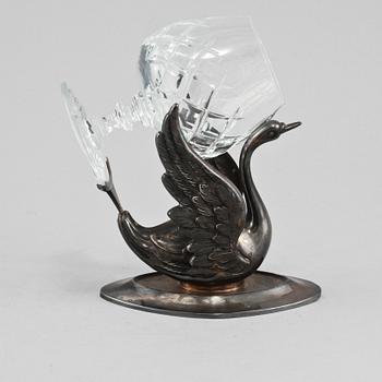 KONJAKSVÄRMARE, silver, troligtvis Spanien, 1900-talets första hälft. Vikt (exklusive glas) 130 g.