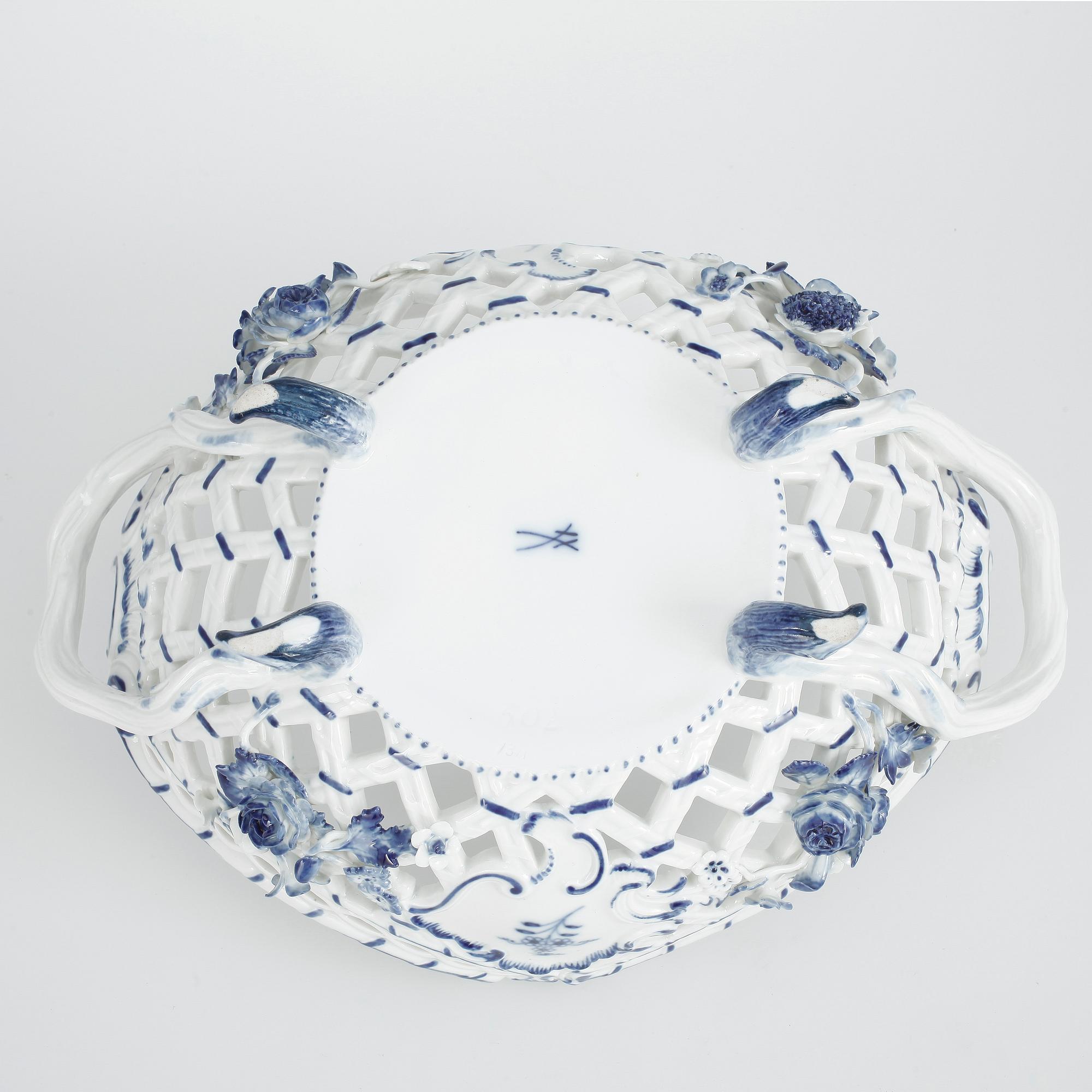 GALLERSKÅL, Meissen, 1900-tal.