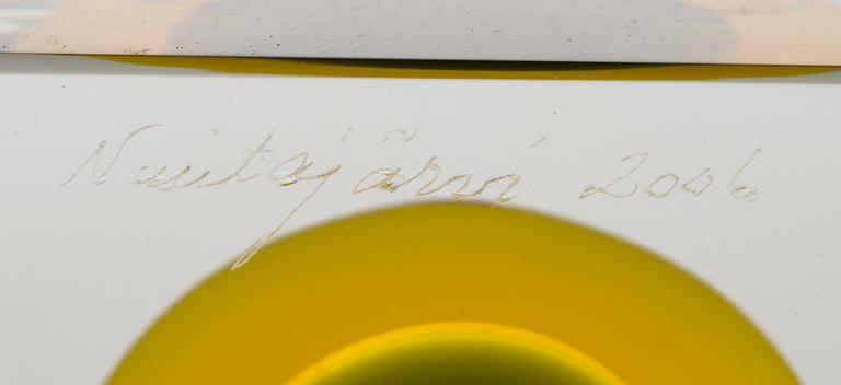 OIVA TOIKKA, VUOSIKUUTIO, lasia, signeerattu Oiva Toikka, Nuutajärvi 2006, numeroitu 477/2000.