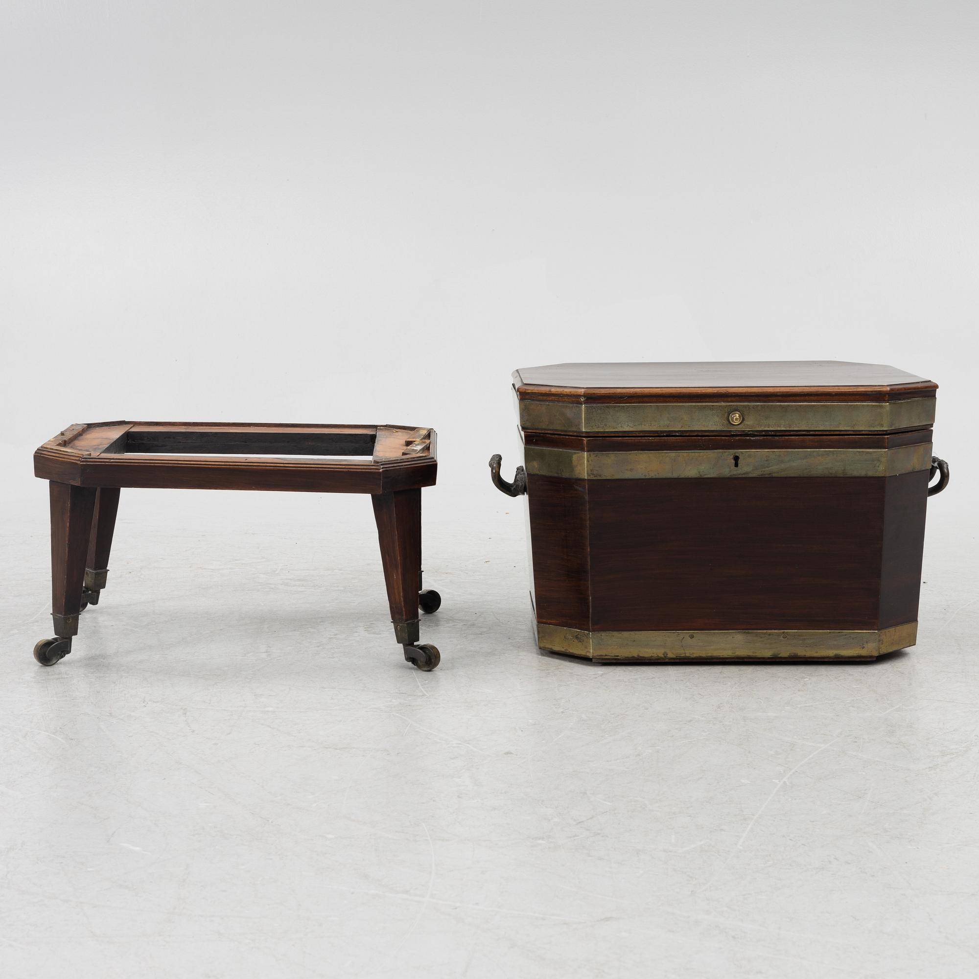 Wine cooler, 19th Century.