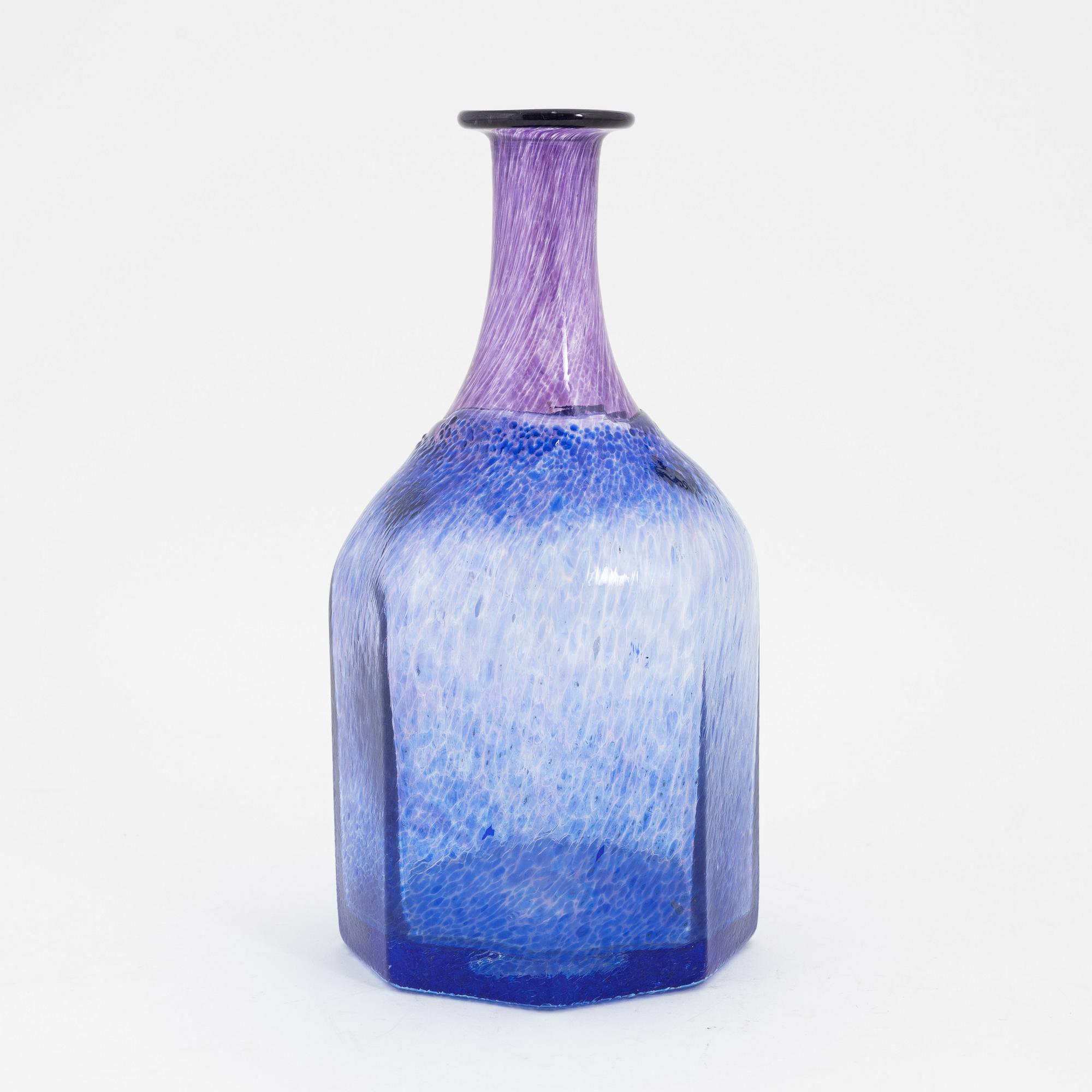 Bertil Vallien, a glass vase, Kosta Boda Artist Collection.