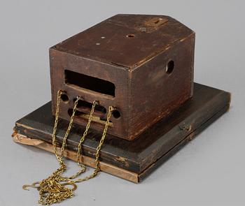 VÄGGUR, s k Schwartzwaldur, sent 1800-tal.