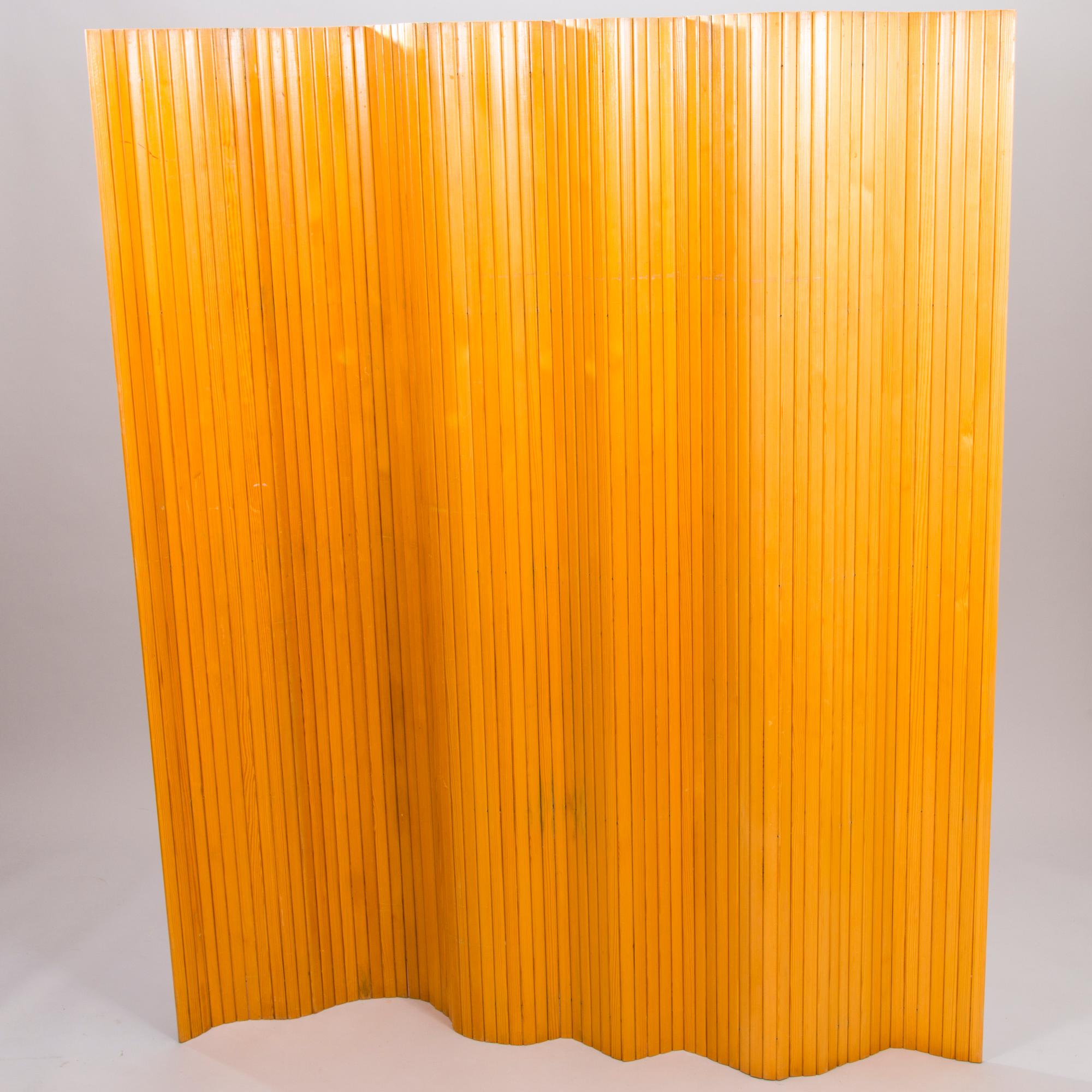 ALVAR AALTO, A mid-20th-century screen for Artek, Finland. Circa 180x170 cm.