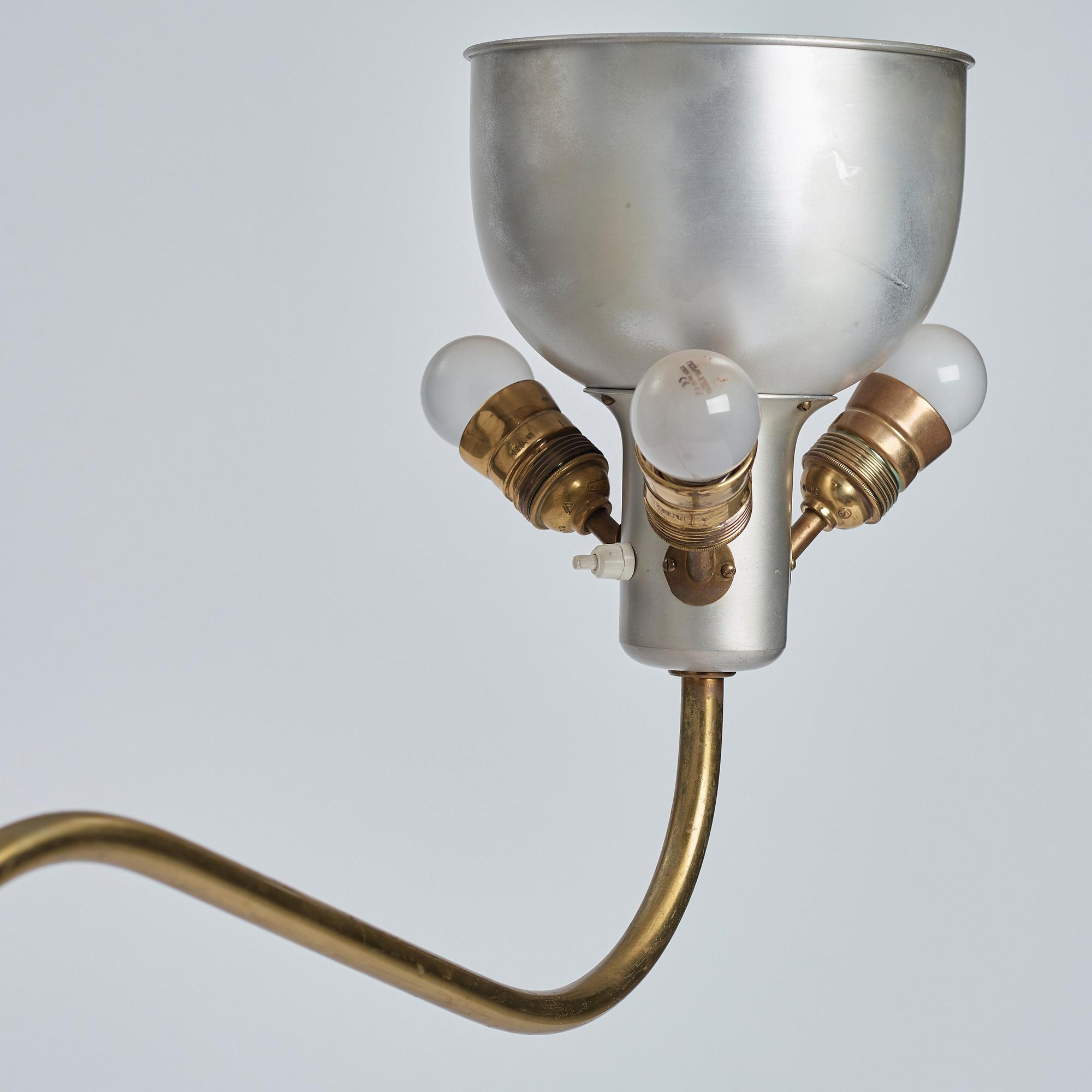 Josef Frank, golvlampa, modell 2368, Firma Svenskt Tenn, 1940-50-tal, proveniens Estrid Ericson.