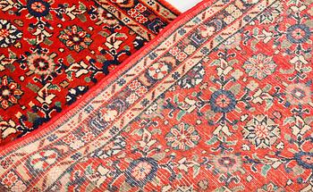 A runner, Hamadan, ca 256 x  83 cm.