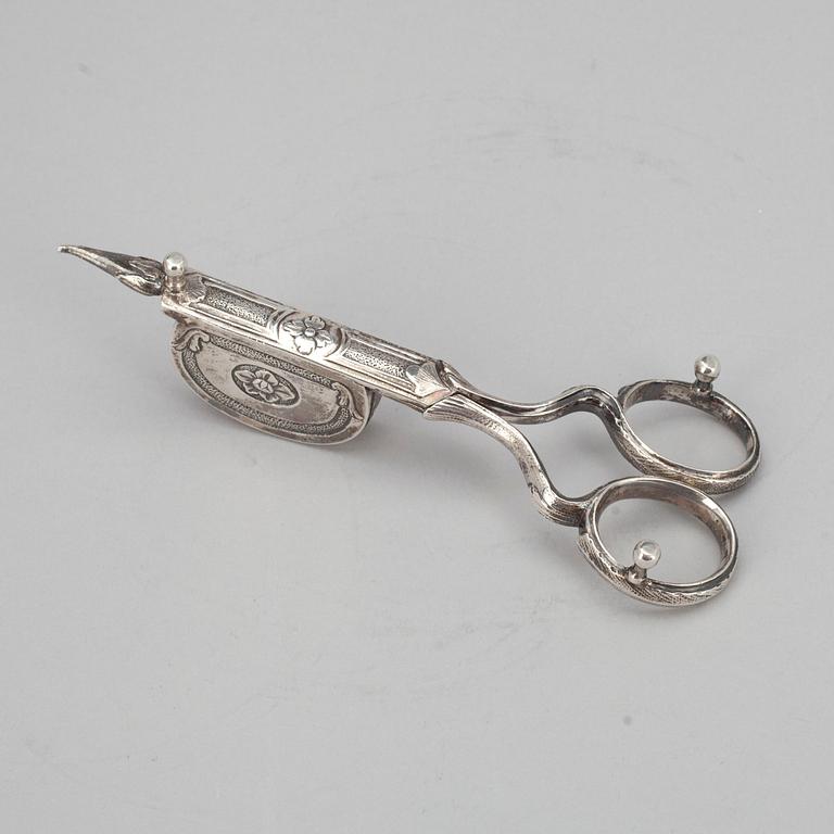 LJUSSAX, silver, Anders Stafhell, Stockholm 1768. Vikt ca 100 g.