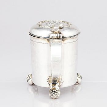 An early 18th century silver tankard, unidentified makers mark, Moscow 1700-1710.