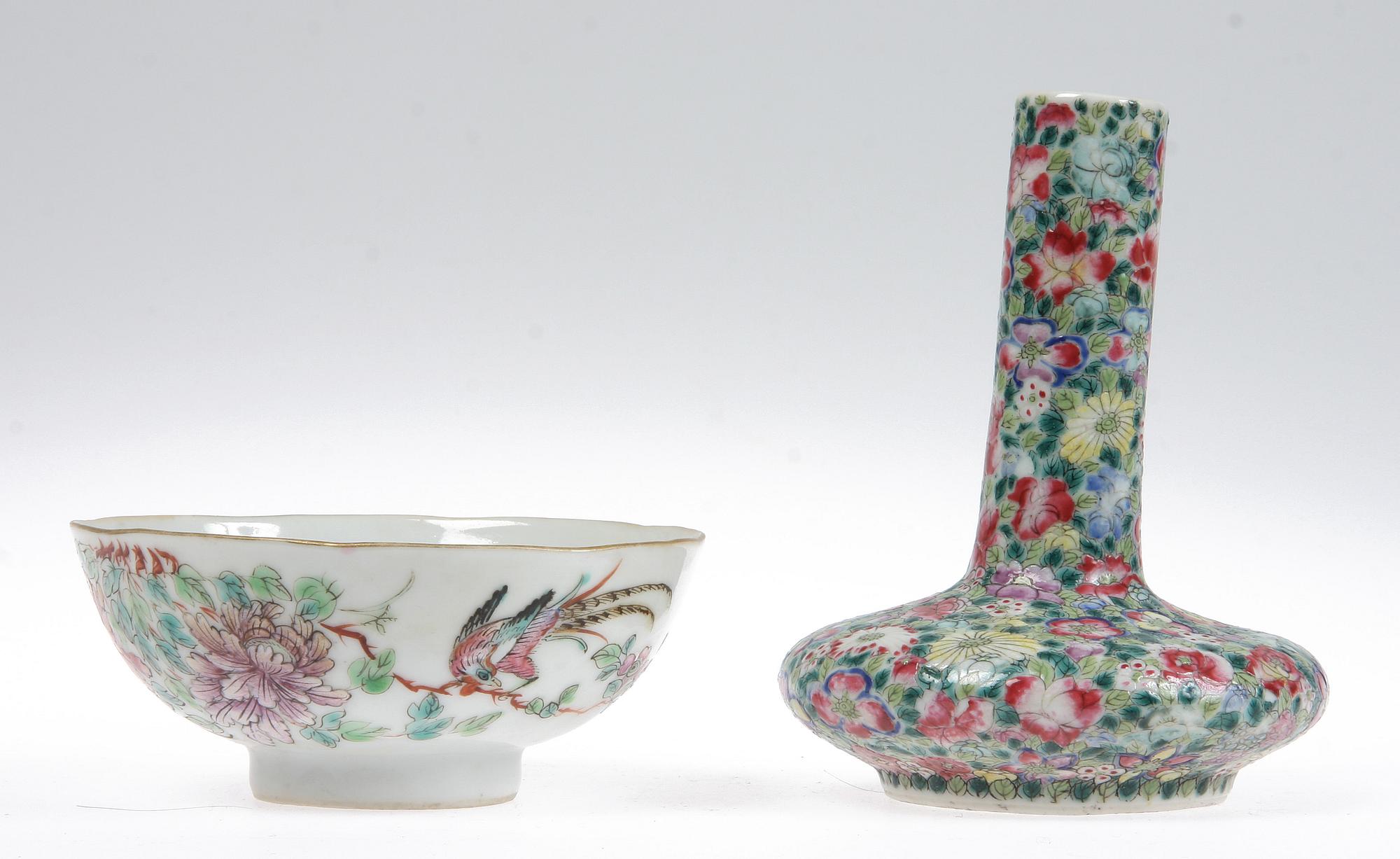 VAS samt SKÅL porslin, Kina, 1800/1900-tal.