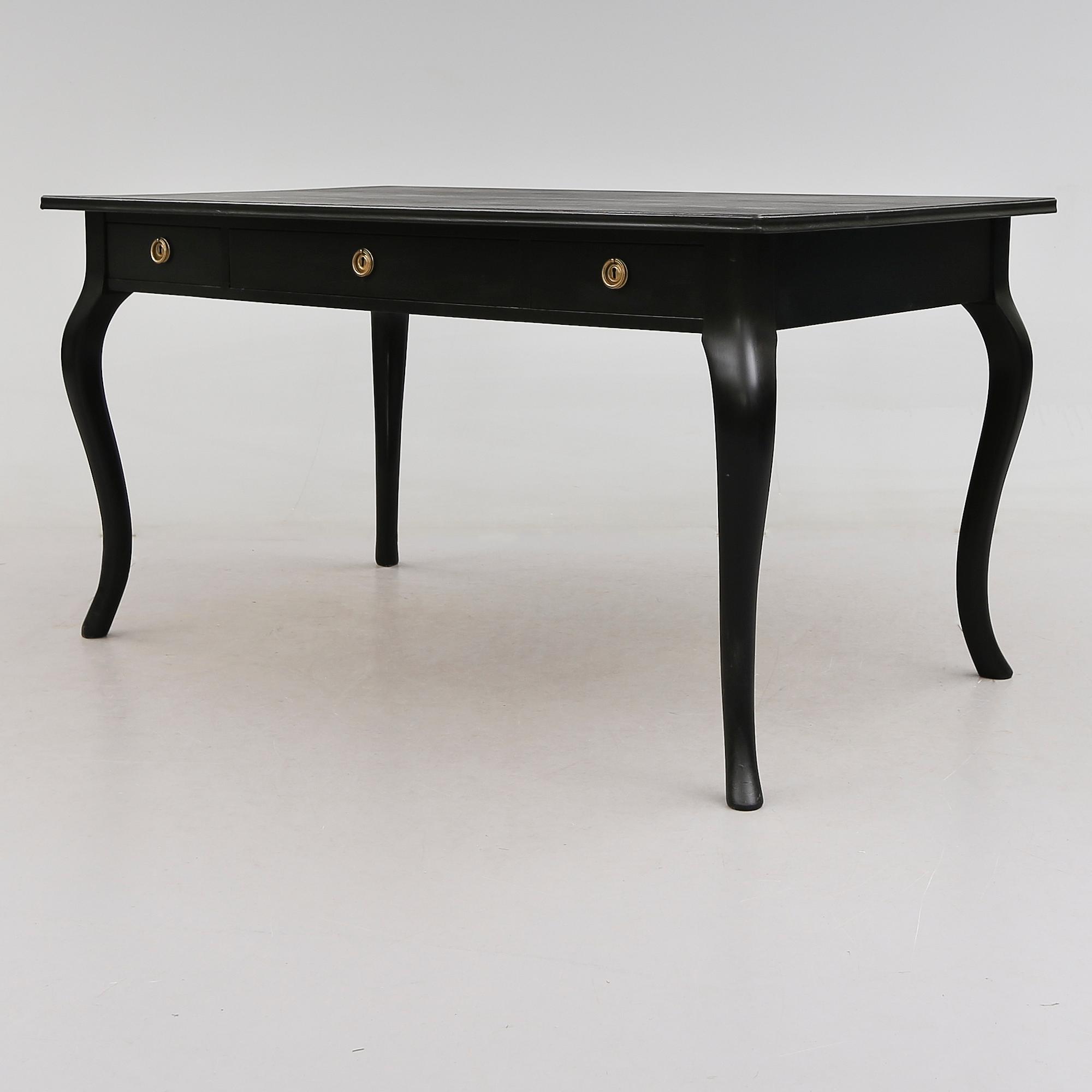 SKRIVBORD, rokokostil, 1900-talets första hälft.