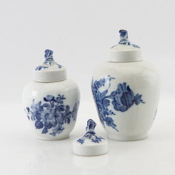 Service approximately 140 pieces "Blue Flower" Royal Copenhagen Denmark 20th century porcelain.