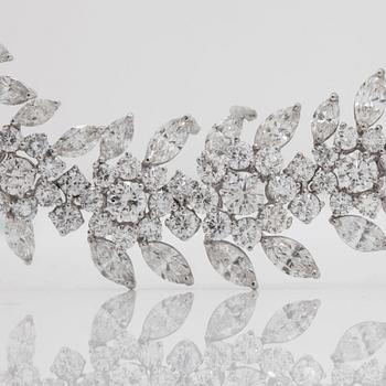 A marquise and brilliant cut diamond, 99.73 cts, necklace.