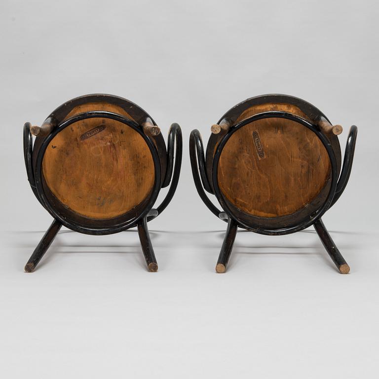 Four Thonet bent wood chairs, model 209, after 1920s.