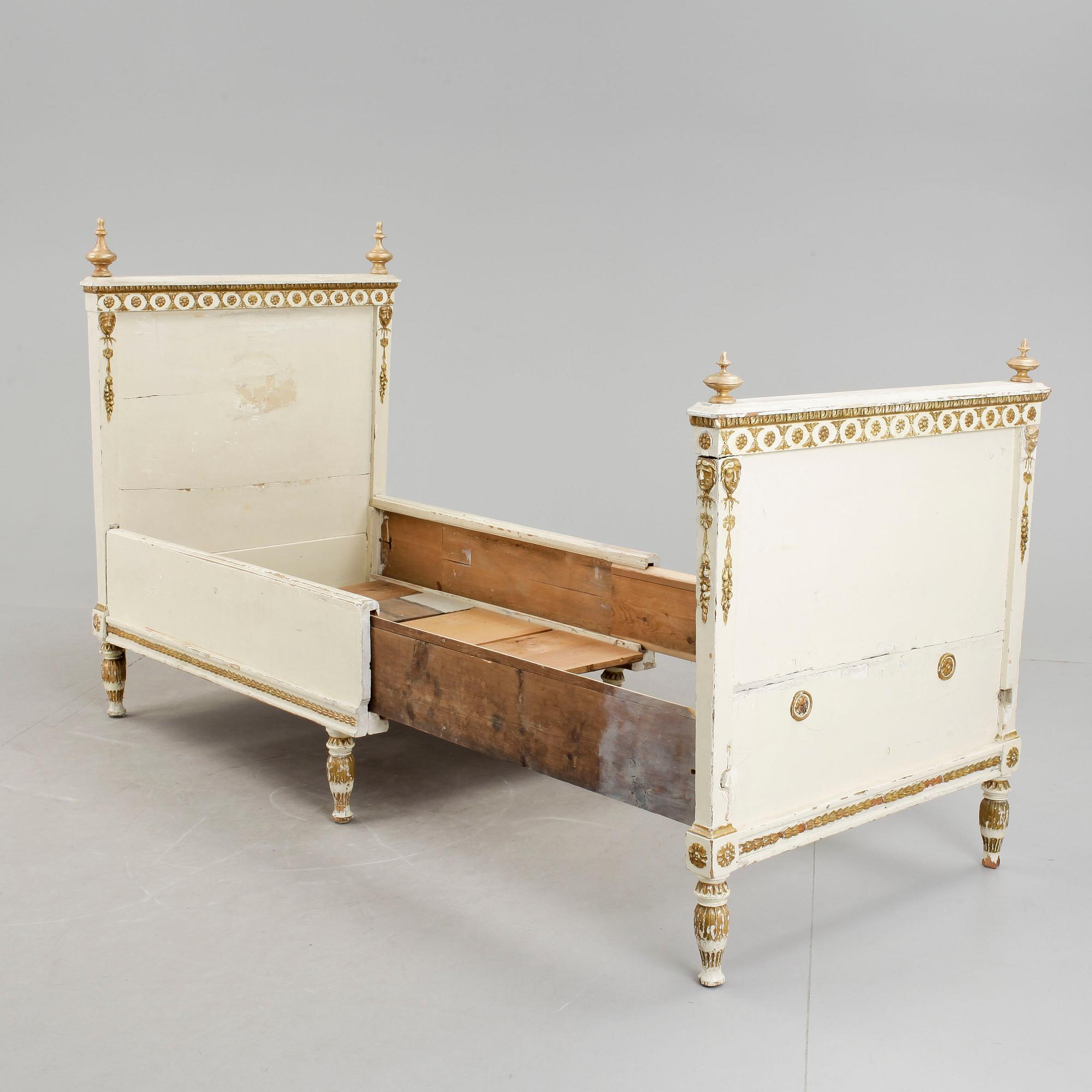 SÄNG, sengustaviansk, 1800-tal.