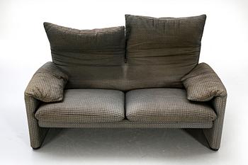Vico Magistretti, soffa "Maralunga"för Cassina 1900-talets senare del.