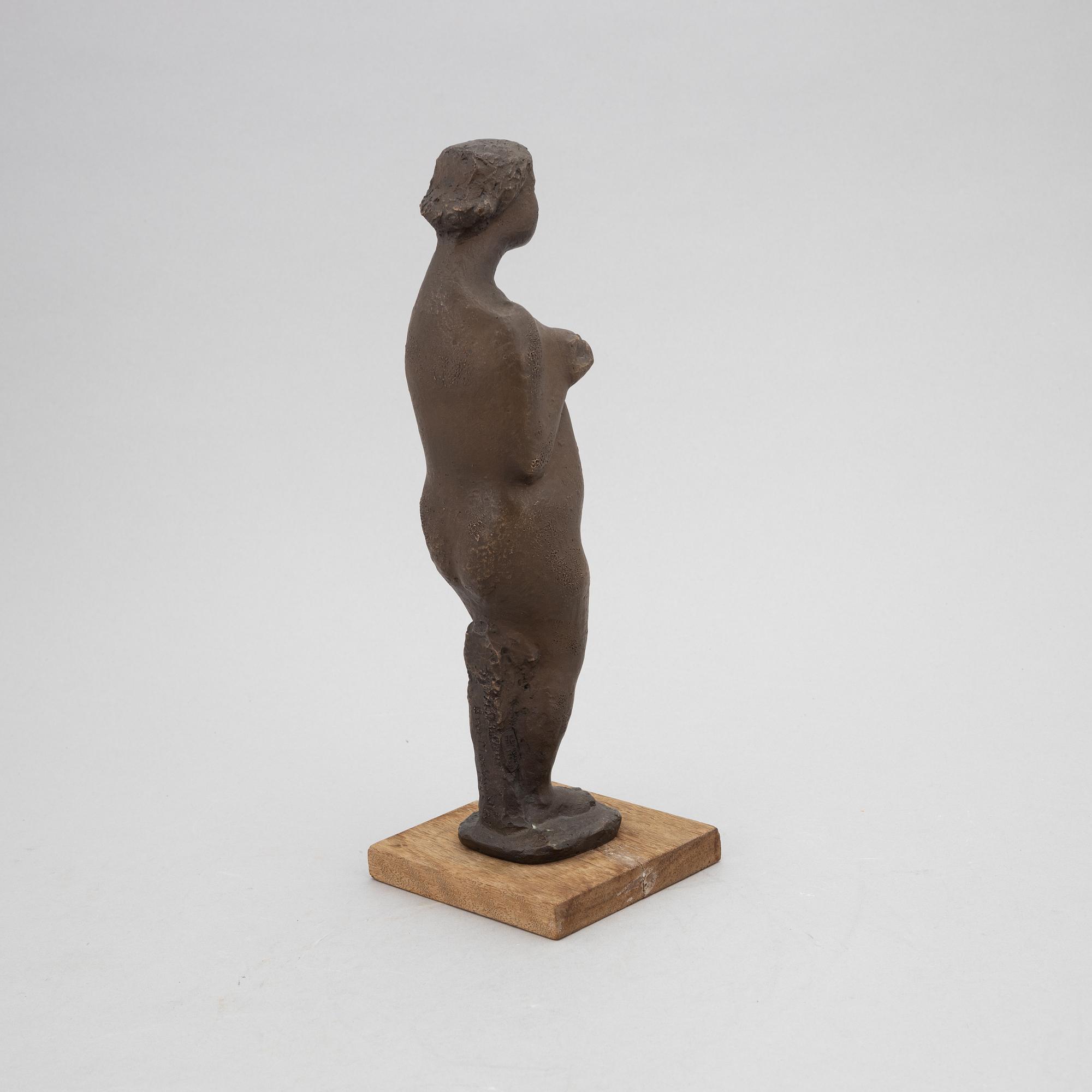Bror Marklund, skulptur, brons, signerad, daterad 1945 och numrerad 5/85. Gjutarstämpel.