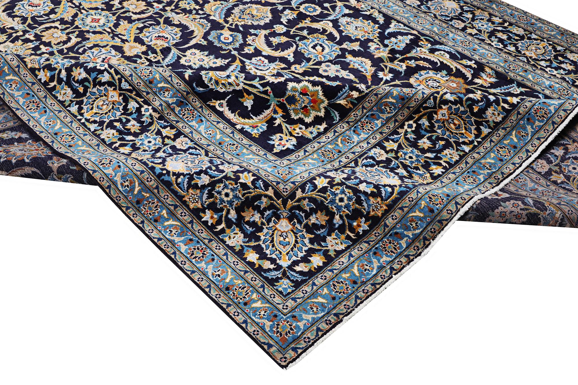 Matta, Keshan, ca 495 x 305 cm.