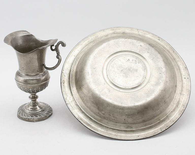 KANNA OCH FAT, försilvrat tenn, renässansstil, 1700-tal.