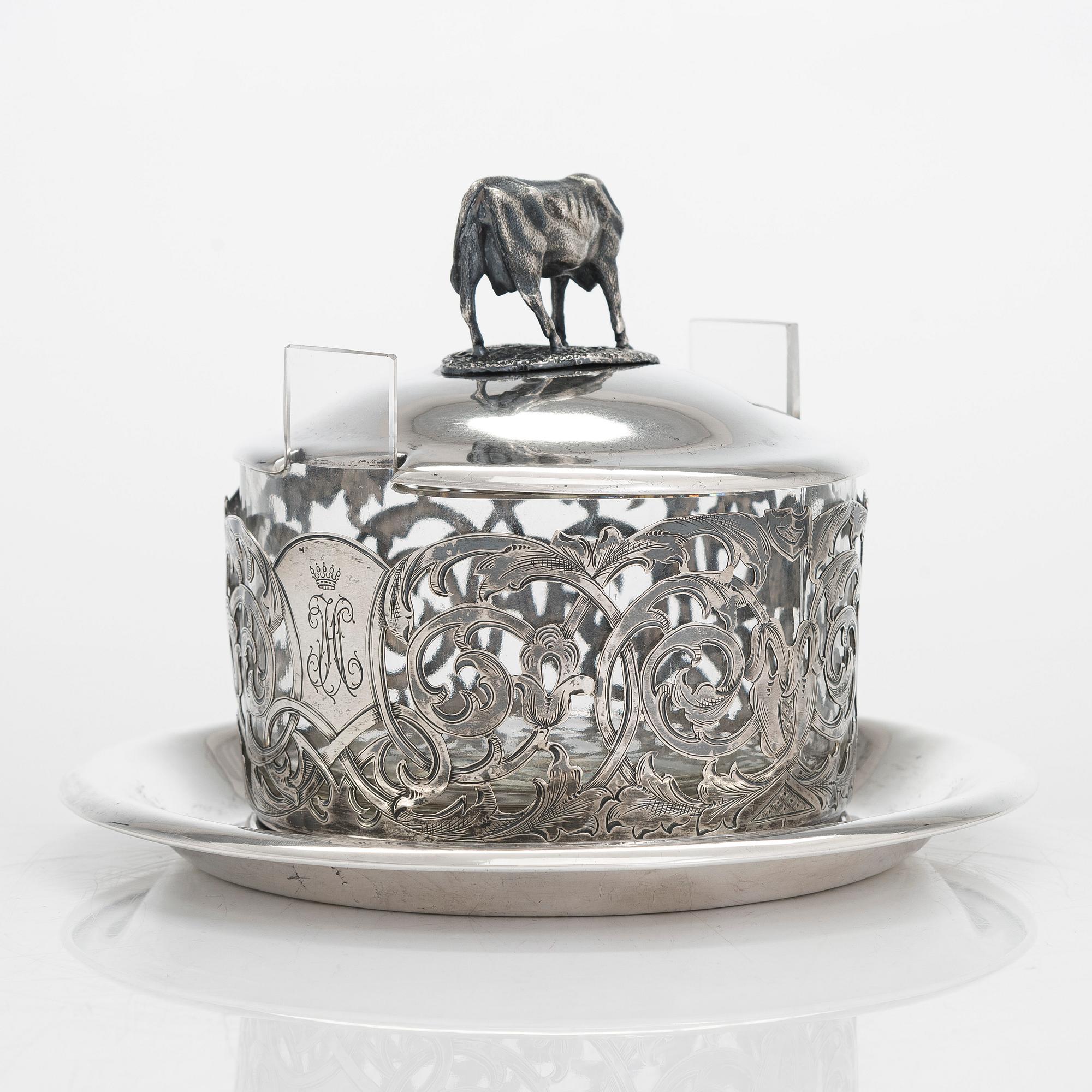 Alexander Kordes, smörbytta, silver, S:t Petersburg, Ryssland 1867.