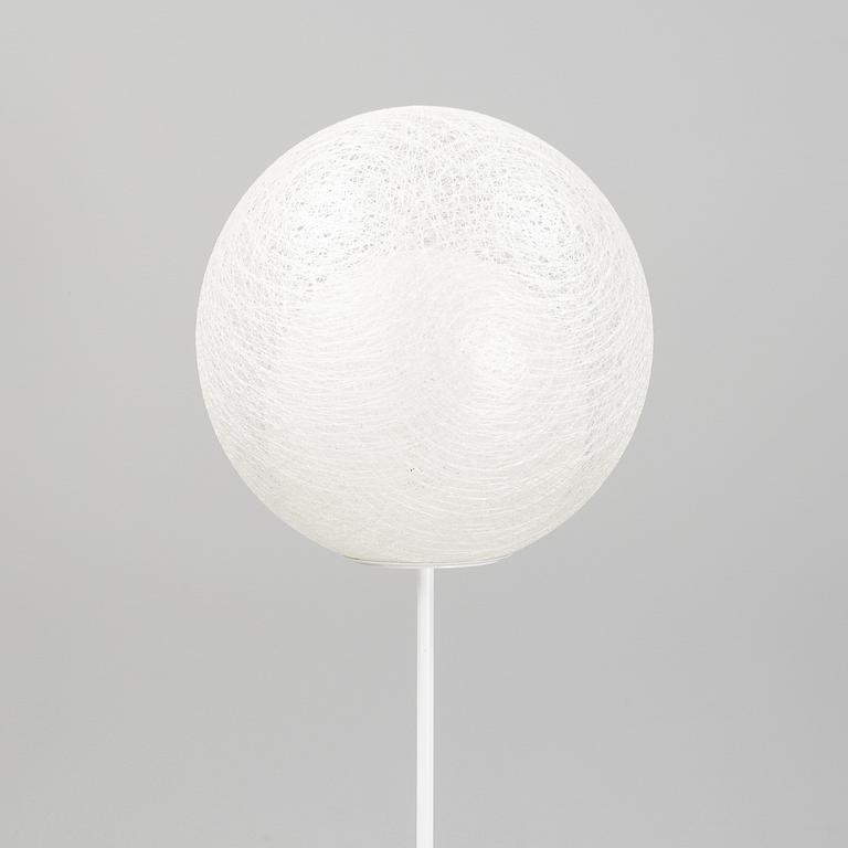 Toyo Ito, golvlampa, "Mayuhana", Yamagima, Japan, 2000-tal.