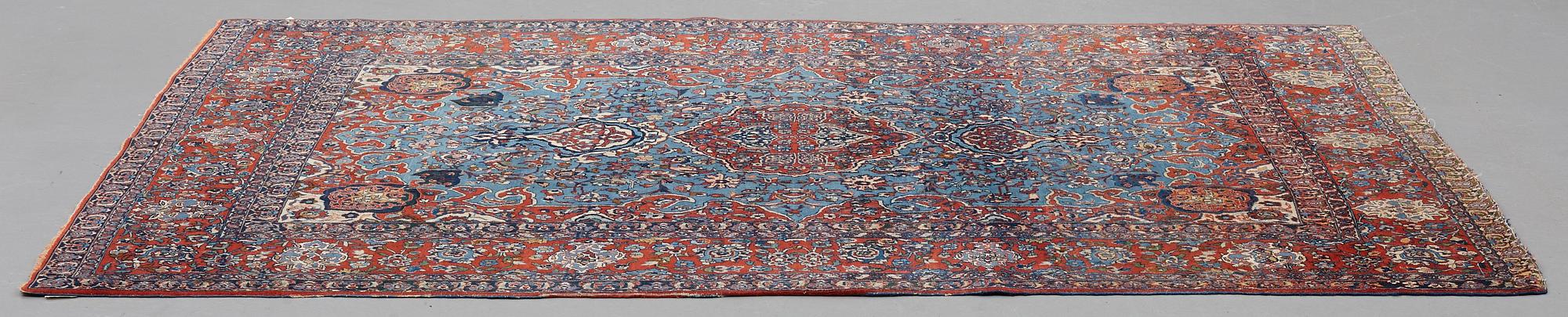 MATTO, a semi-antique Esfahan, ca 214,5 x 145-149 cm.