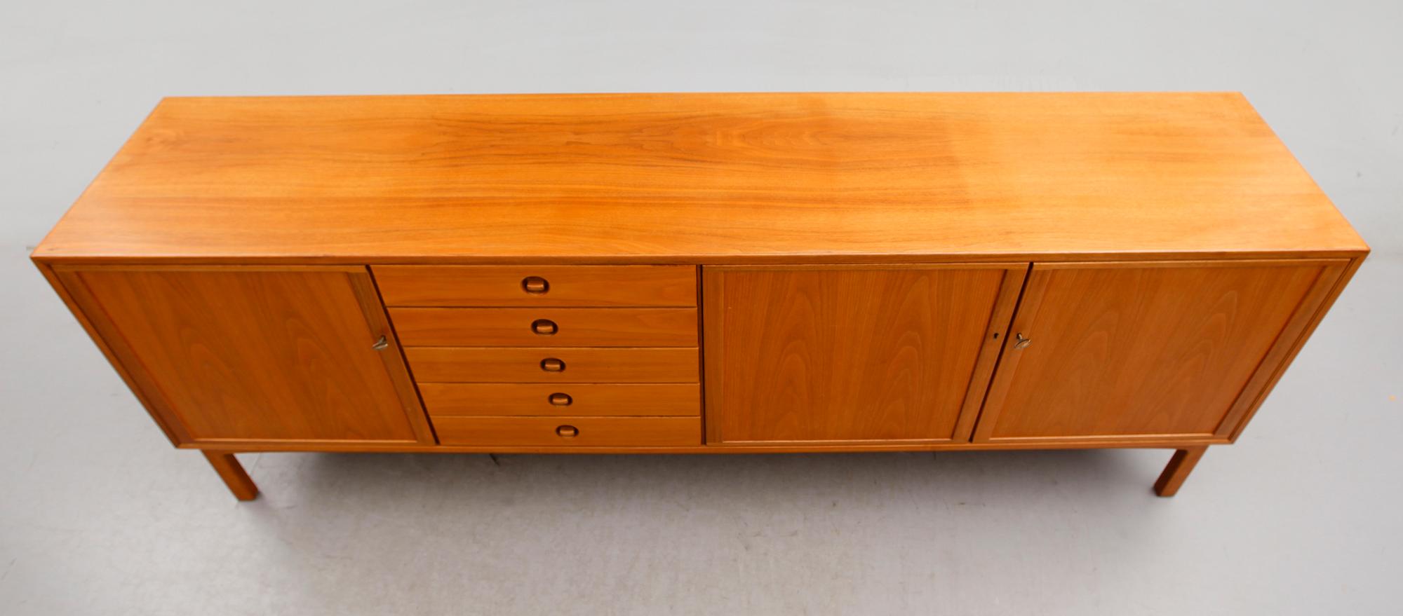 SIDEBOARD, 1900-talets andra hälft.