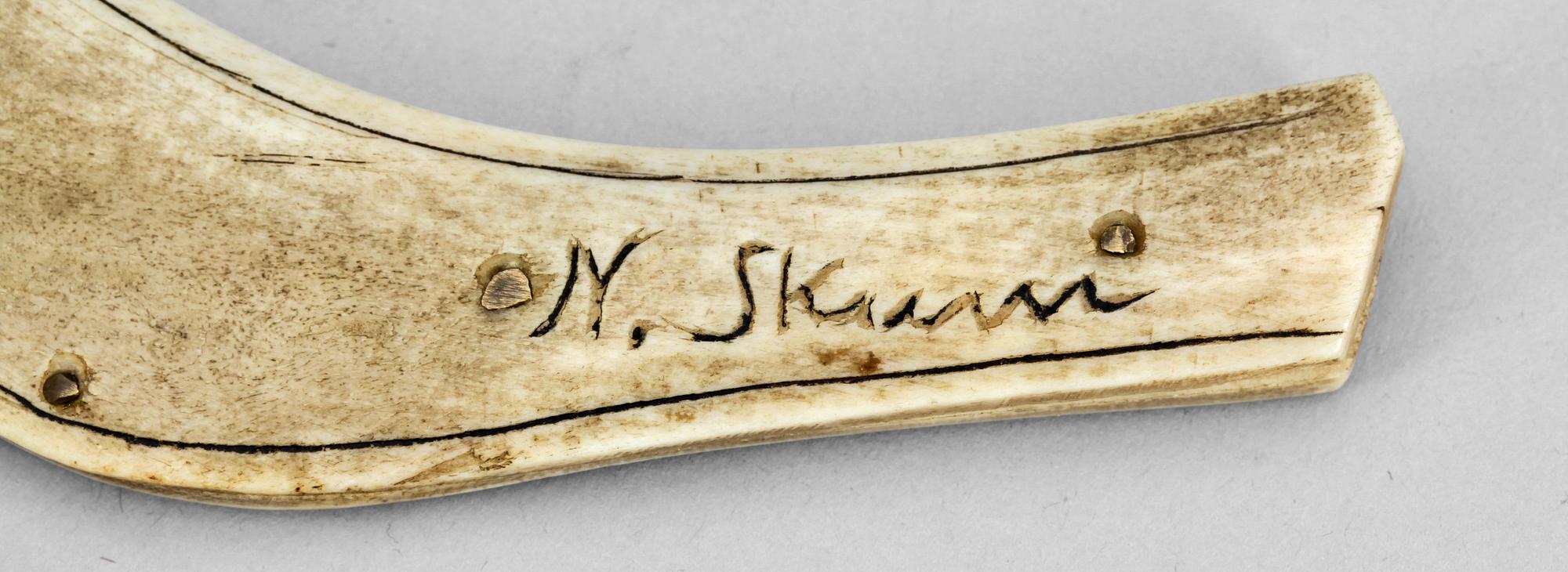 SAMEKNIV, benarbete. Sign N Skum.