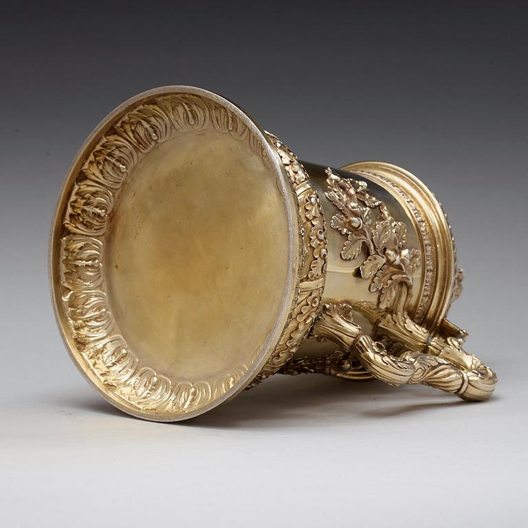 An English 19th century silver-gilt tankard, marks of William Eaton, London 1836.