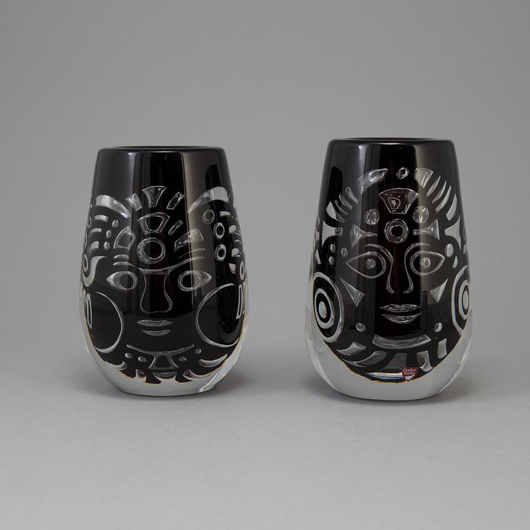 LARS HELLSTEN, vaser, 2 st, glas, Orrefors Gallery -88.