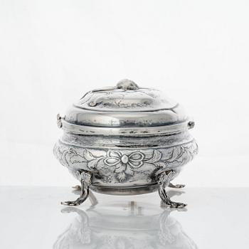 A Baltic Rococo silver casket, mark of Friedrich Bernhard Alberts, Riga 1763-1778.