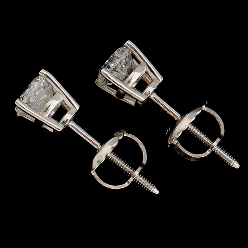 ÖRHÄNGEN, 1 par, 14 k vitguld, briljantslipade diamanter tot ca 0.75 ct.