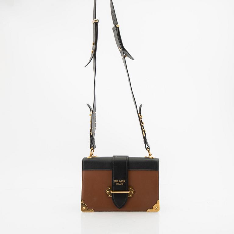 Prada väska Cahier 2018/19.