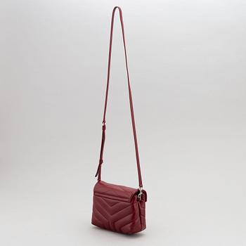Yves Saint Laurent, väska, "Loulou".