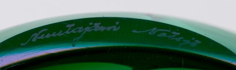SKÅL och VAS, glas, "Blomma" Heikki Orvola, signerade Nuutajärvi Notsjö, 1970-tal.