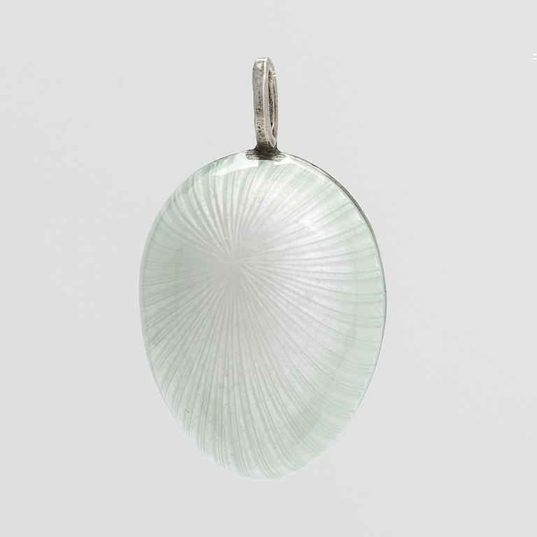 Hänge, ägg, sterlingsilver och emalj. Finska stämplar.