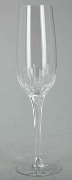 CHAMPAGNEKYLARE, nysliver, numr 375/2000 samt CHAMPAGNEGLAS, 12 st "Marianne" Sigvard Bernadotte.