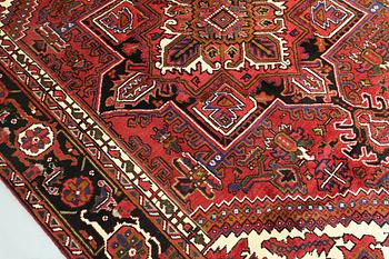 Matta, Heriz Gorovan, ca 292 x 203 cm.